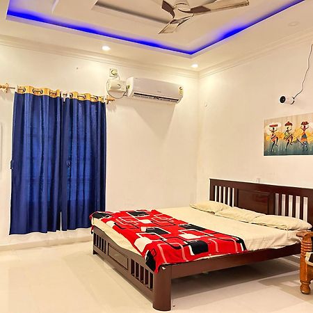 La Bay Luxury Beach Bungalow Pondicherry Exterior photo