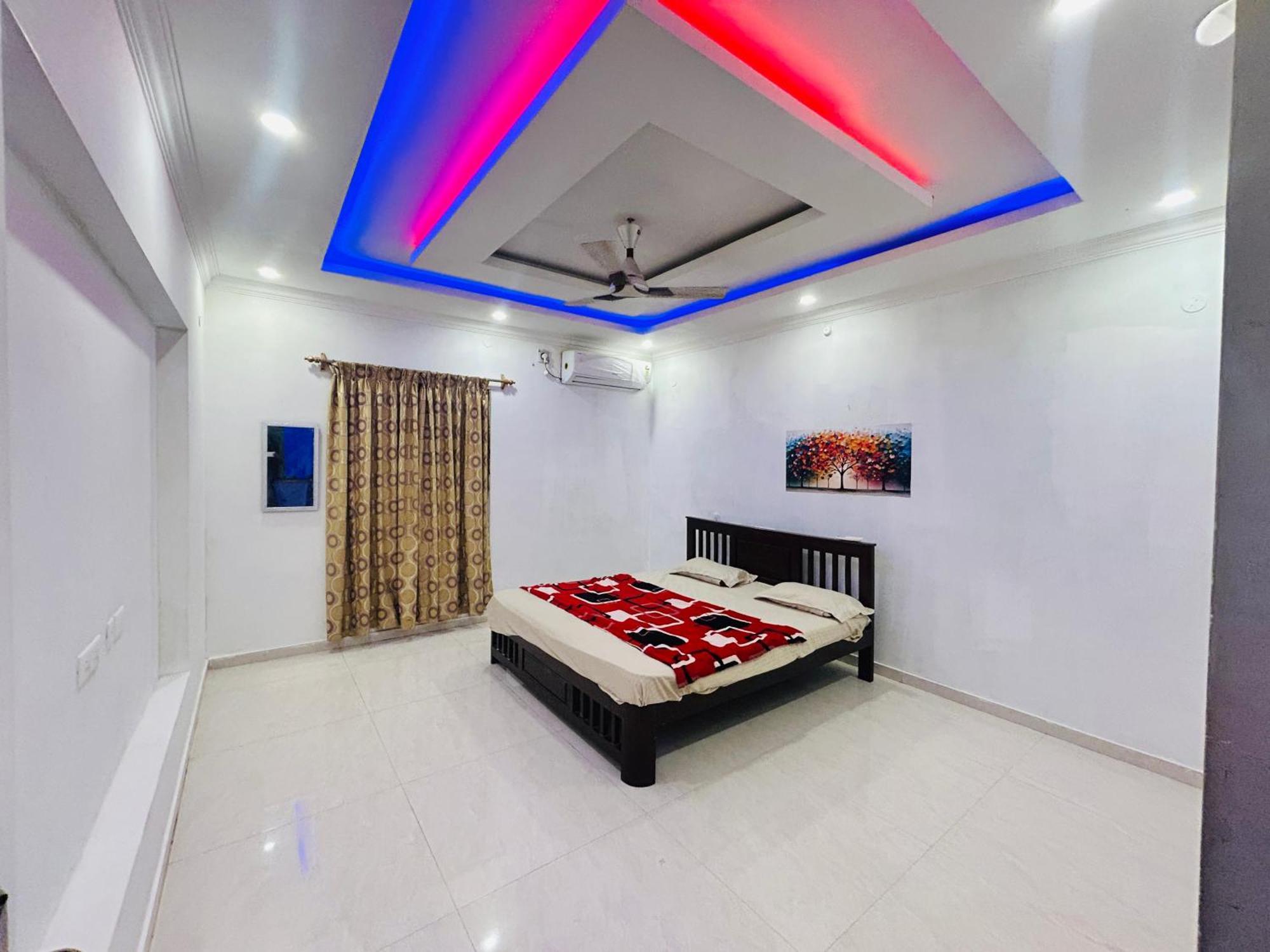 La Bay Luxury Beach Bungalow Pondicherry Exterior photo
